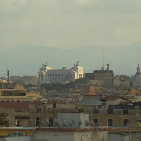Daire Panoramic View Of St. Peter