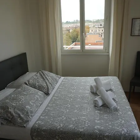 Panoramic View Of St. Peter Apartmán *